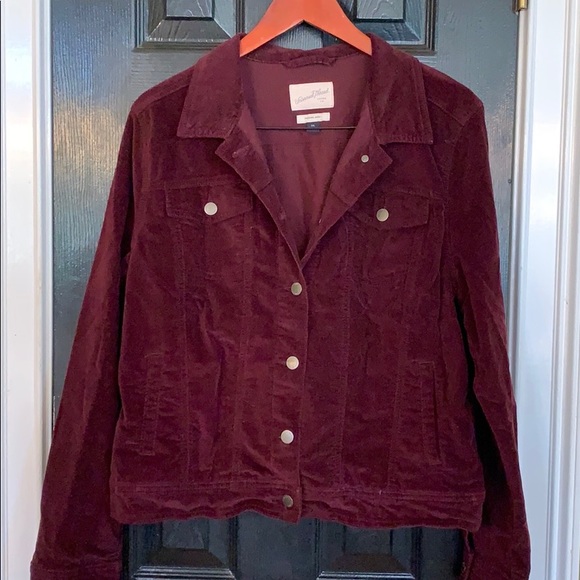 Universal Thread Jackets & Blazers - Universal Thread velvet Freeborn jacket XXL